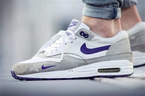 What is the difference between the Nike Air Max 1 and 